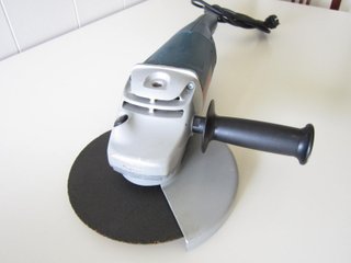 Amoladora Bosch GWS 22-230 JH Prof.