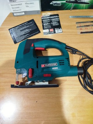 Sierra de calar Parkside con láser PSTD 800 A1