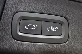 Volvo XC60 2.0 T8 AWD Inscription Auto