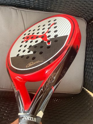 Pala de pádel Puma Momo González Nova Elite