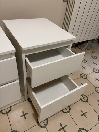 Mesas de Noche Ikea Kullen x2