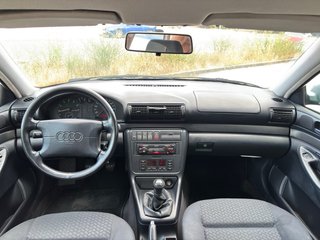Audi A4 1.8 125cv