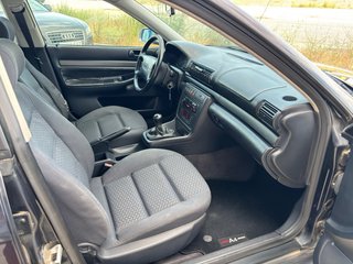 Audi A4 1.8 125cv