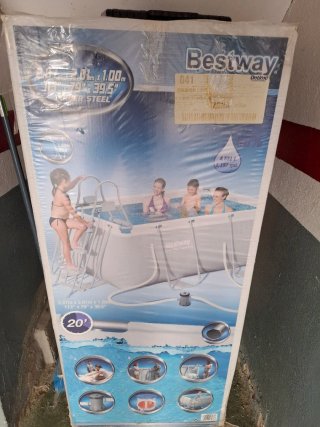 Piscina Bestway 3x2x1m + Accesorios