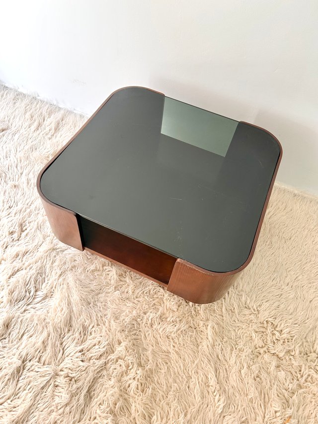 MESITA AUXILIAR MADERA CON CRISTAL, AÑOS 70