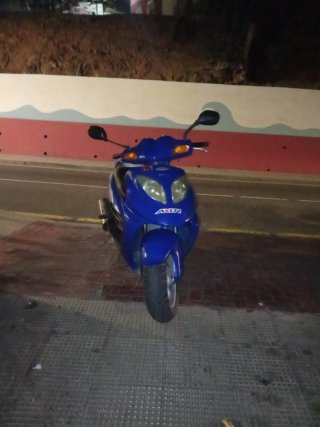 Daelim ns DLX 125cc Scooter Azul Automática