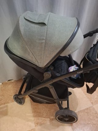Carro de bebé convertible + silla coche