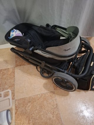 Carro de bebé convertible + silla coche