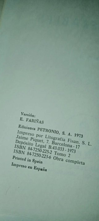 Lote 2 libros Los Miserables
