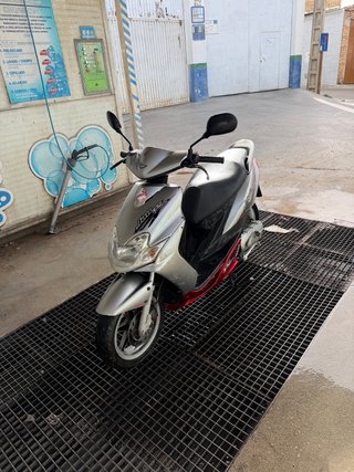 Yamaha Jog R 2006 Refrigerada por AireITV EN VIGOR