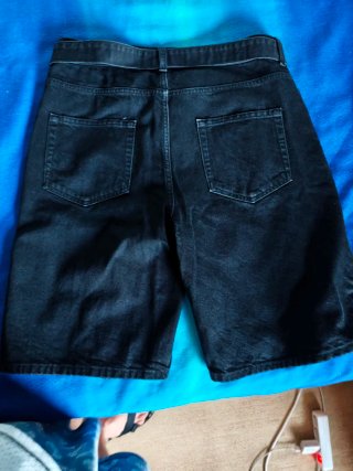Pantalón corto Zara negro talla L