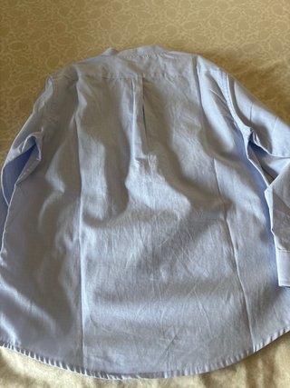 Camisa azul cuello mao talla 6-7