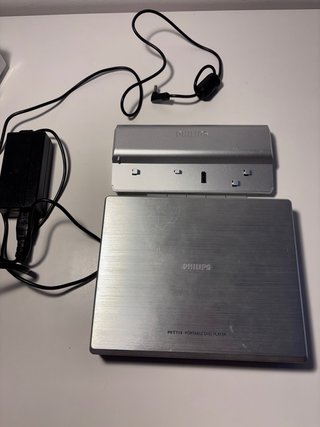 Philips DVD Portátil PET715