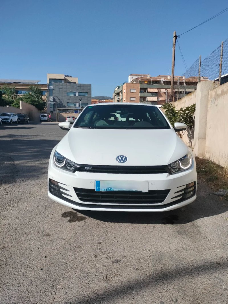 Volkswagen Scirocco 2018 - foto 1