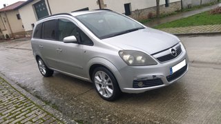 Opel Zafira 1.9CDTI 150CV