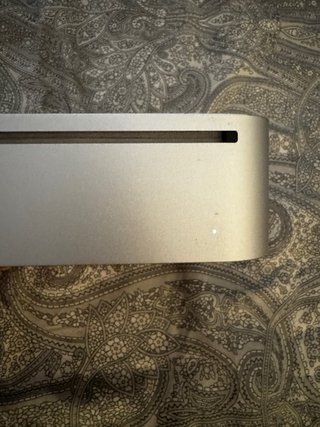 Mac mini 2.0 con alimentador