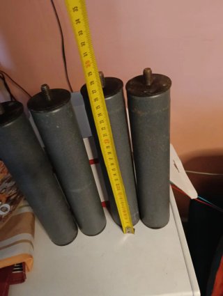4 Patas Cama 26cm. Las 4 x 10 euros