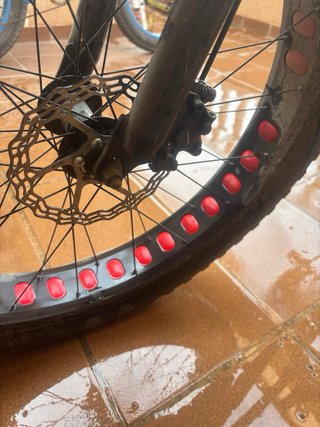 Bicicleta Fat Bike Negra y Roja