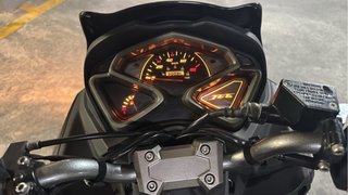Moto Scooter SYM Negra