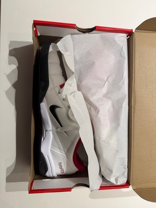 Zapatillas Nike Total 90 Blancas y Rojas