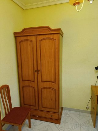 Alquilo habitación con llave individual
