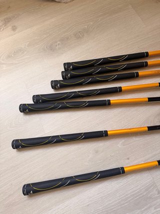 Set di mazze da golf marca Cobra