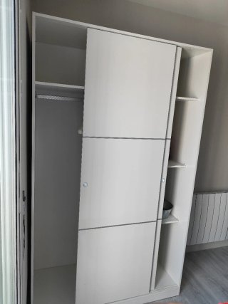 Armario blanco puertas correderas