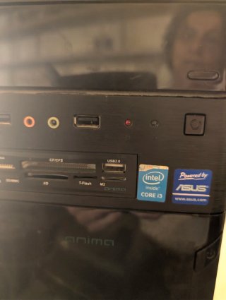 PC Asus Negro con Pantalla, Teclado y Ratón