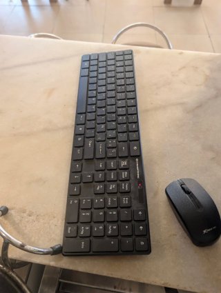 PC Asus Negro con Pantalla, Teclado y Ratón