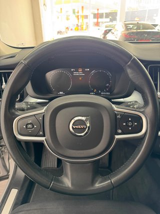 Volvo XC60 2021