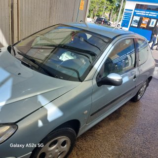 Peugeot 206 2003