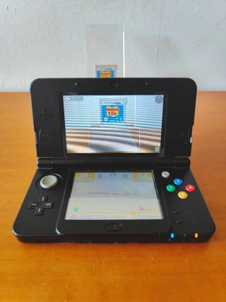 New Nintendo 3DS Nero + Caricabatterie + 9 Giochi