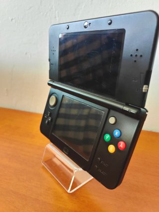 New Nintendo 3DS Nero + Caricabatterie + 9 Giochi