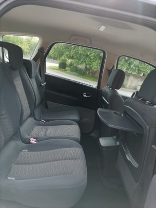 Renault Grand Scenic SUPER CUIDADA