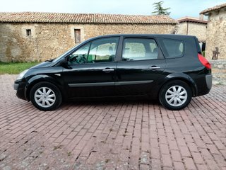Renault Grand Scenic SUPER CUIDADA