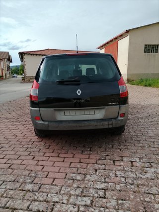 Renault Grand Scenic SUPER CUIDADA