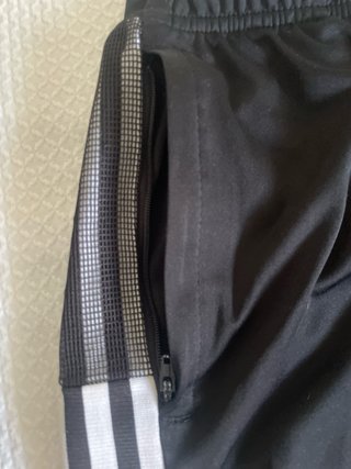 Conjunto Adidas niño Talla 11-12 años
