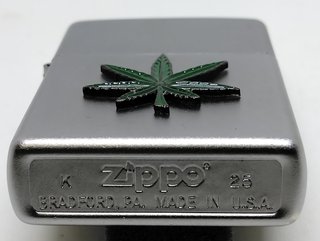 Zippo Hoja de Parra.
