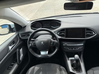 Peugeot 308 2014