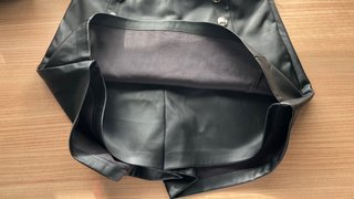 Falda New Yorker efecto piel negra con botones