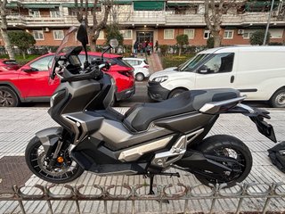 Honda X-ADV 750 2020 Gris 24.500 km