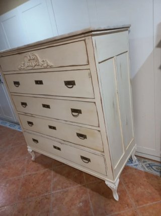 Cómoda antigua Shabby Chic renovada