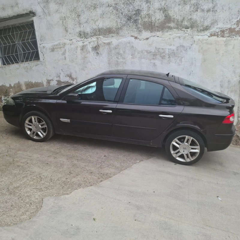 Renault Laguna 2006 - foto 1