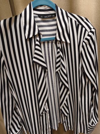 Camisa Zara Talla M/L Rayas Blanco y Negro