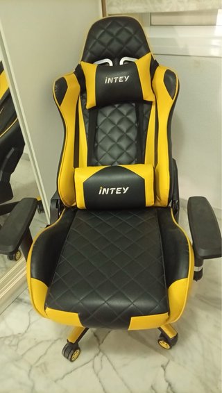 Silla Gaming INTEY Negra/Amarilla