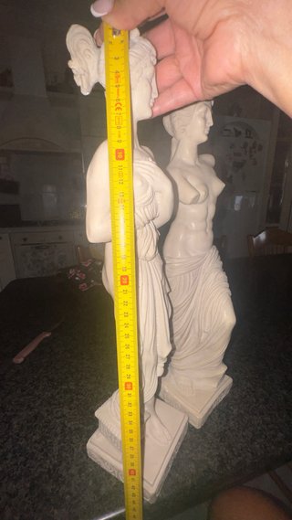 Coppia statue dee classiche