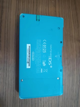 Nintendo DS Blu e Nintendo DS Lite Argento