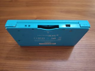 Nintendo DS Blu e Nintendo DS Lite Argento