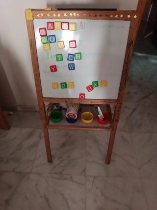Pizarra de pie de madera