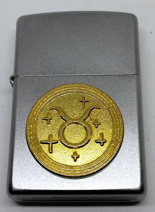 Zippo Tauro.